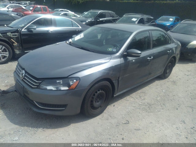 2014 VOLKSWAGEN PASSAT S VIN: 1VWAT7A31EC038935