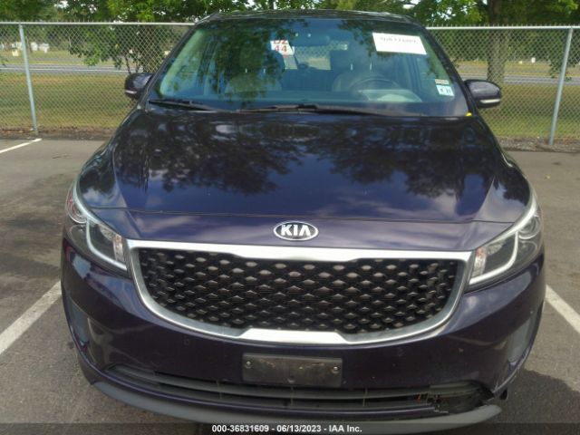 KNDMB5C17J6385987 KIA SEDONA LX
