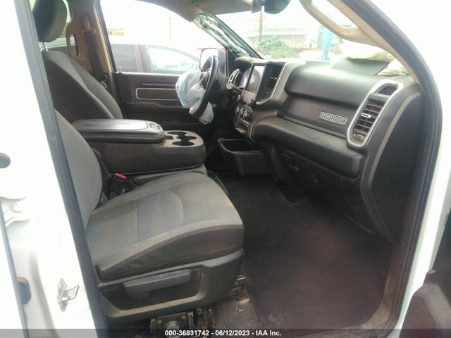 3C6UR5DL8KG587126 RAM 2500 Big Horn