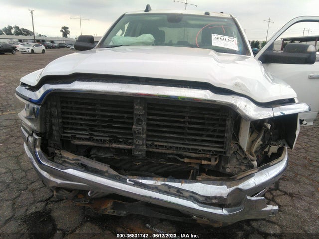 3C6UR5DL8KG587126 RAM 2500 Big Horn