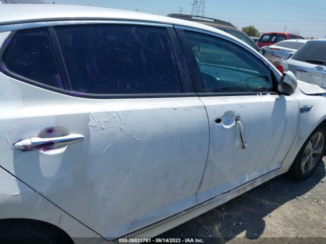 KNAGM4AD0E5066132 KIA Optima Hybrid Lx