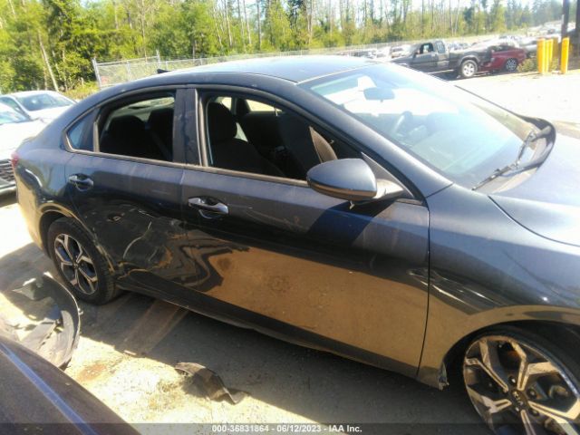 3KPF24ADXLE205821 KIA Forte Lxs