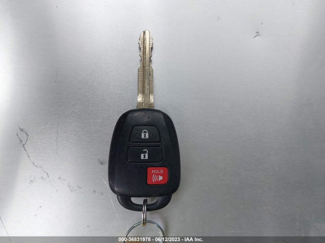 2015 TOYOTA RAV4 LE VIN: 2T3ZFREV5FW186458