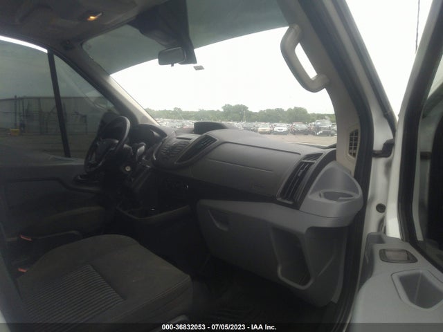 Ford TRANSIT CARGO VAN 2016 1FTYE2CM9GKA17330 Image 12
