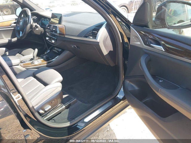 BMW X3 Xdrive30i 2018 5UXTR9C5XJLD63373 Image 5