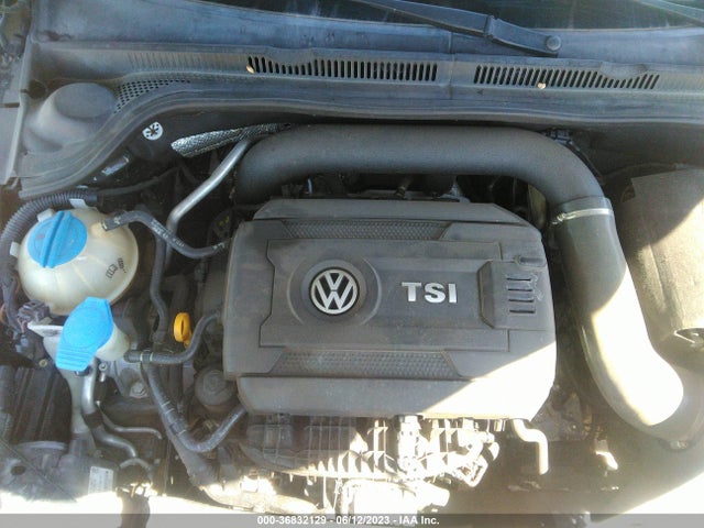 3VWD17AJ3FM406713 Volkswagen Jetta Sedan 1.8t Se W/connectivity
