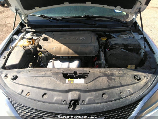 1C3CCCAB0FN751315 Chrysler 200 Limited
