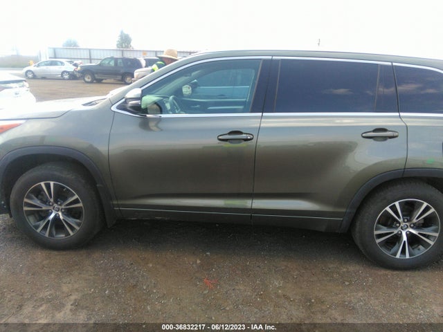 Toyota Highlander Xle 2016 5TDJKRFH9GS275275 Image 6