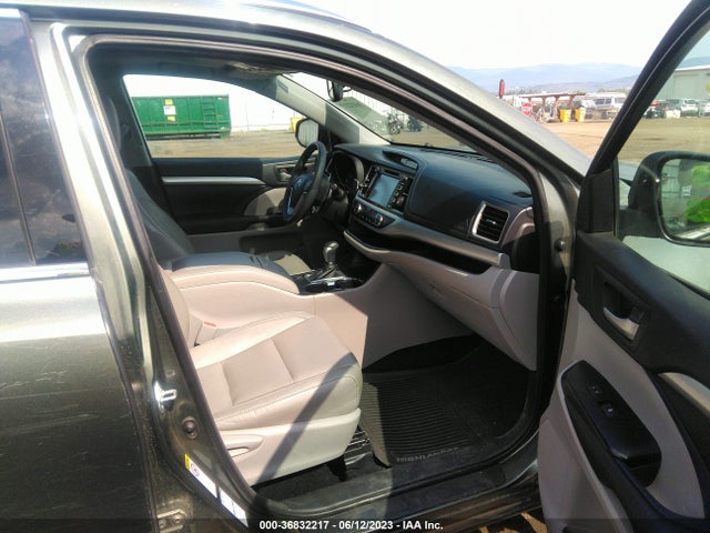 Toyota Highlander Xle 2016 5TDJKRFH9GS275275 Image 11