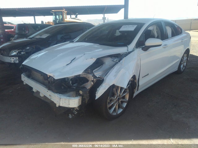 3FA6P0LU4HR314076 Ford Fusion Hybrid Se