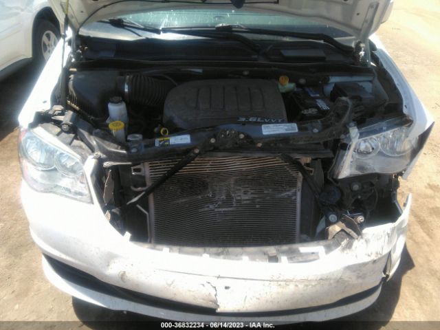2C4RDGBG7GR107593 Dodge Grand Caravan Se Plus