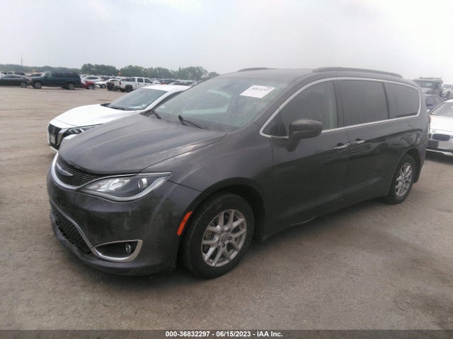 Chrysler Pacifica Touring 2020 аукцион фото