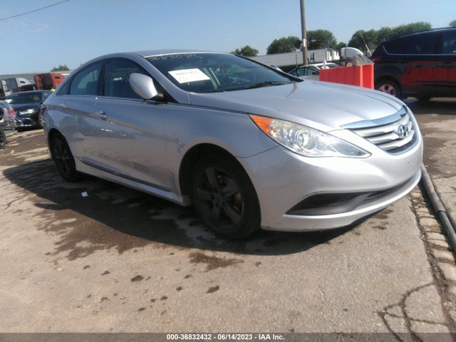 Hyundai SONATA GLS 2014 5NPEB4AC4EH903701 Image 1