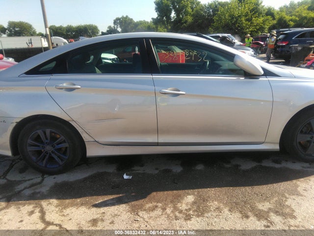 Hyundai SONATA GLS 2014 5NPEB4AC4EH903701 Image 12
