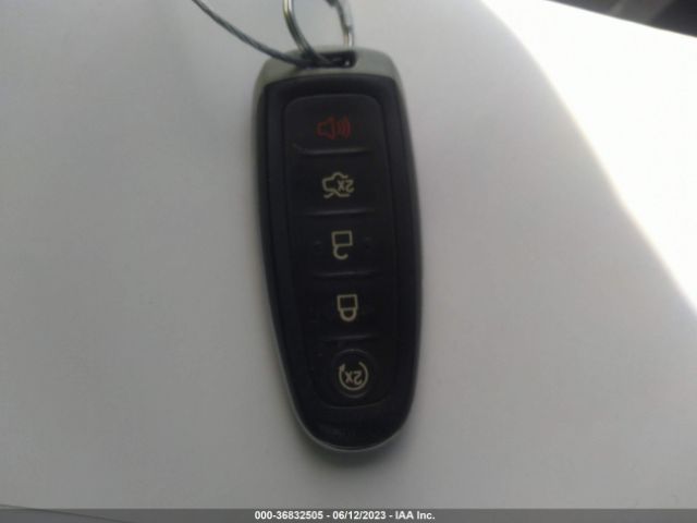 1FMCU9J93EUA71496 Ford Escape Titanium