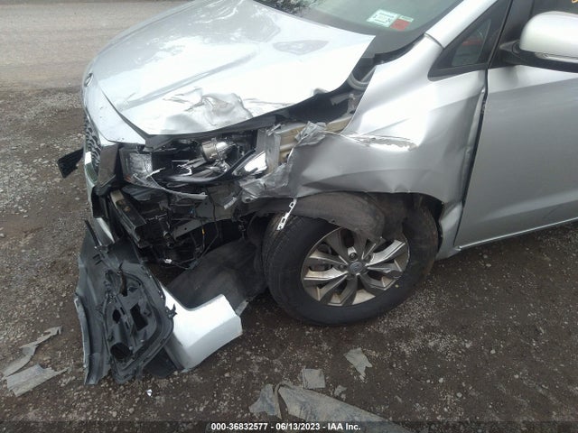2020 Kia Sedona, VIN: KNDMB5C13L6597577