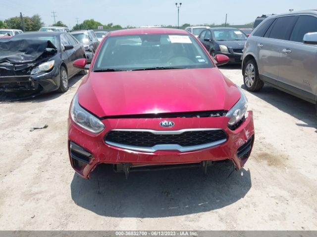 3KPF24AD4ME266583 KIA Forte Lxs