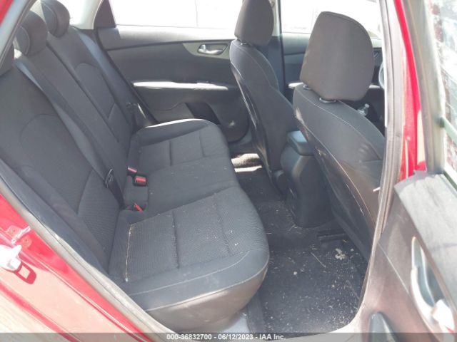 3KPF24AD4ME266583 KIA Forte Lxs