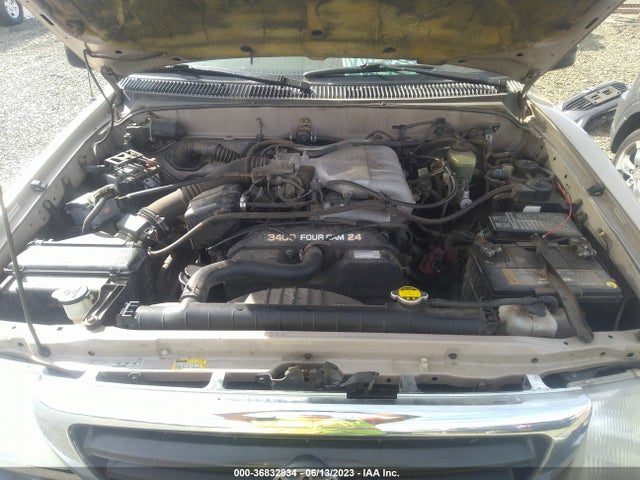 1998 TOYOTA TACOMA VIN: 4TAWN72N3WZ009949