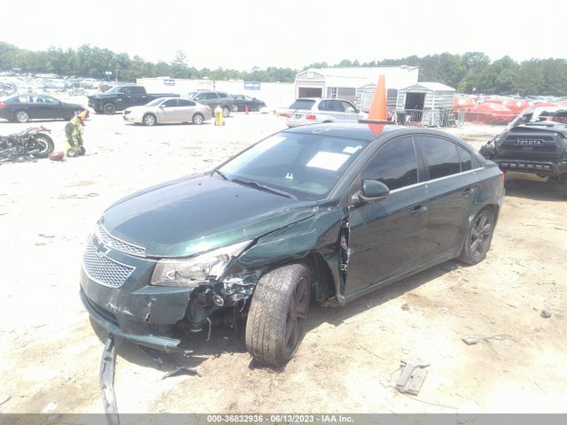 Chevrolet Cruze Diesel 2014 1G1P75SZ4E7131782 Image 2