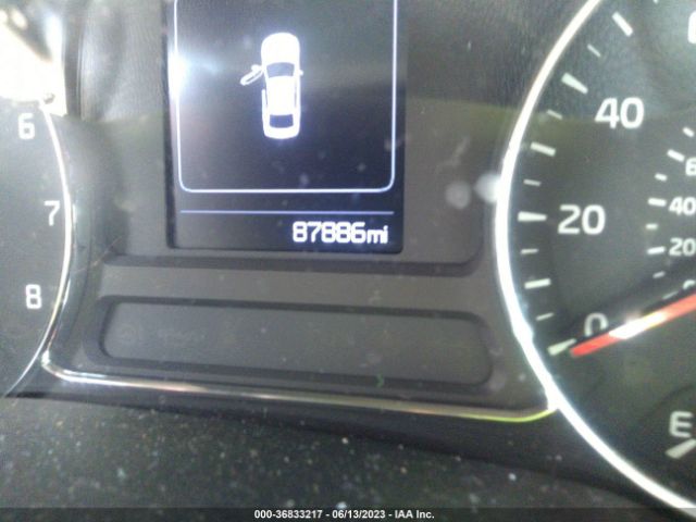 3KPFL4A73JE243671 KIA FORTE LX