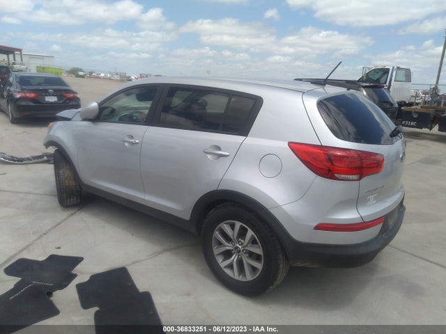 KIA Sportage Lx 2016 KNDPB3AC1G7808913 Image 3