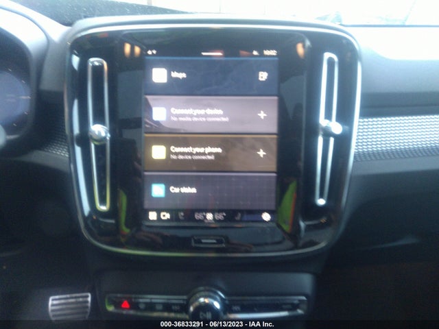 2021 Volvo XC40, VIN: YV4ED3UR9M2462701