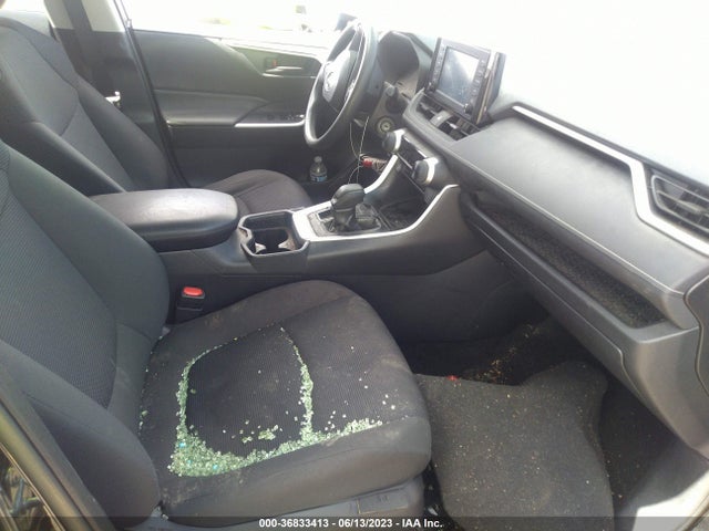 Toyota RAV4 LE 2019 JTMH1RFV6KD509948 Image 11