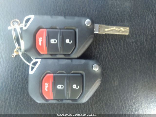 1C4GJXAG8LW320586 Jeep Wrangler Sport S