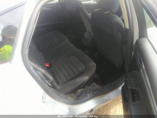 3FA6P0LU1KR206781 Ford Fusion Hybrid Se