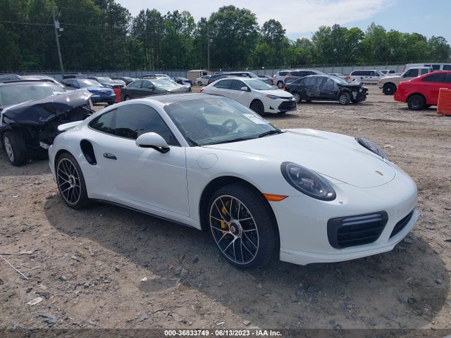 2018 Porsche 911, VIN: WP0AD2A90JS156613