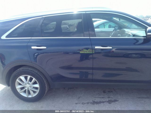 5XYPG4A53HG195948 KIA Sorento Lx V6