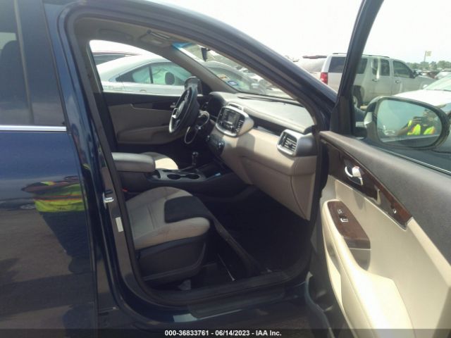 5XYPG4A53HG195948 KIA Sorento Lx V6