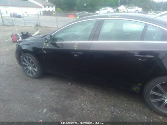 LYV402HMXJB168477 Volvo S60 Inscription Platinum