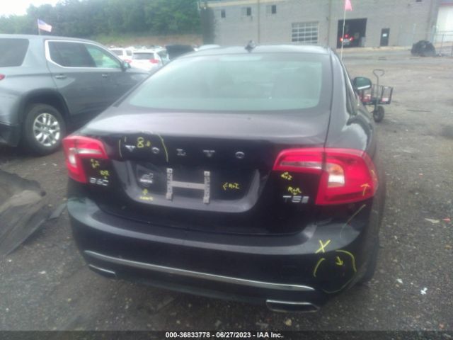 LYV402HMXJB168477 Volvo S60 Inscription Platinum