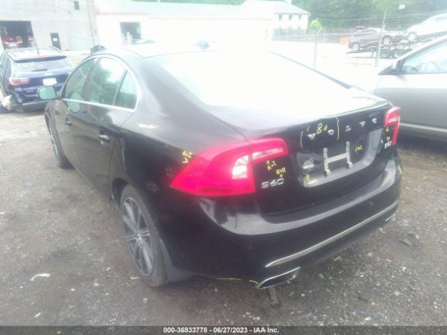 LYV402HMXJB168477 Volvo S60 Inscription Platinum