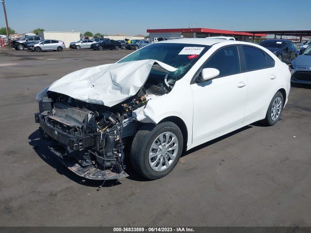 KIA FORTE FE 2021 3KPF24AD5ME323146 Image 2