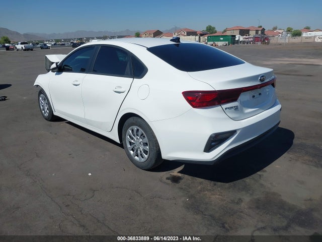 KIA FORTE FE 2021 3KPF24AD5ME323146 Image 3