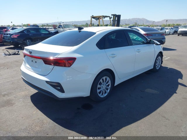 KIA FORTE FE 2021 3KPF24AD5ME323146 Image 4