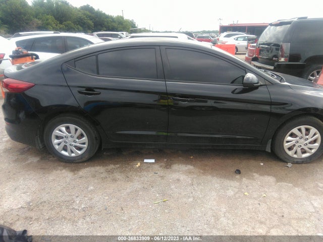 Hyundai ELANTRA SE 2018 5NPD74LF9JH214641 Image 5