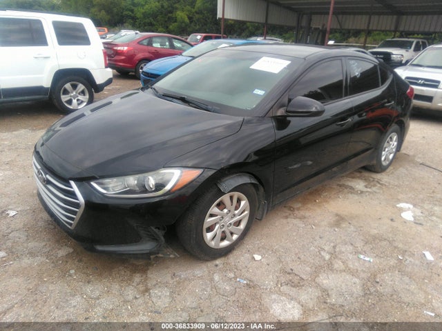Hyundai ELANTRA SE 2018 5NPD74LF9JH214641 Image 2