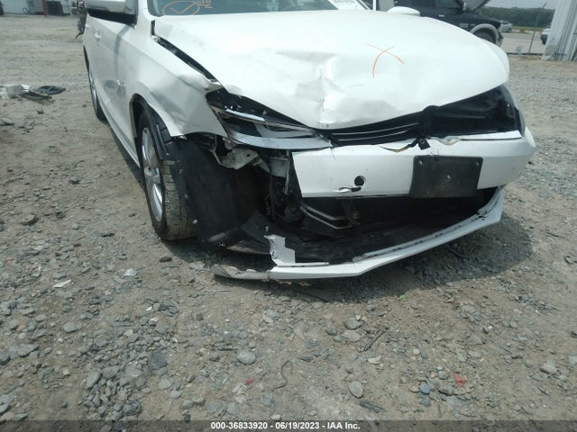 2013 VOLKSWAGEN JETTA SEDAN SE VIN: 3VWDP7AJ3DM395661