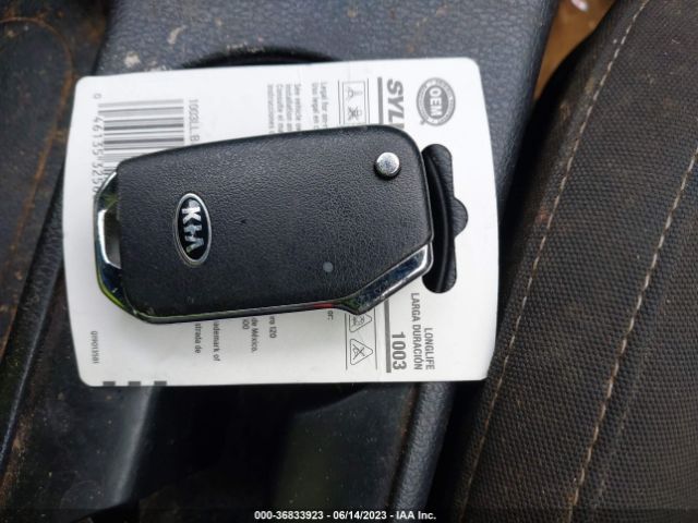 3KPF24AD8ME363401 KIA Forte Lxs