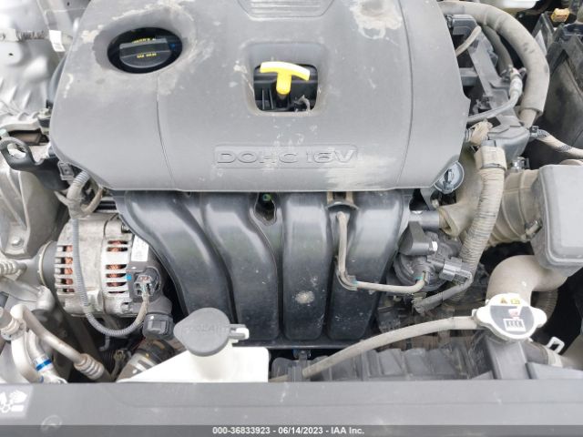 3KPF24AD8ME363401 KIA Forte Lxs