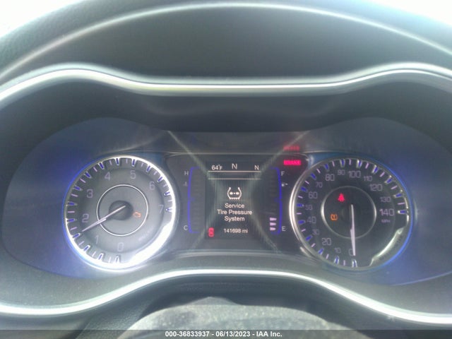 1C3CCCAB2GN136606 Chrysler 200 Limited
