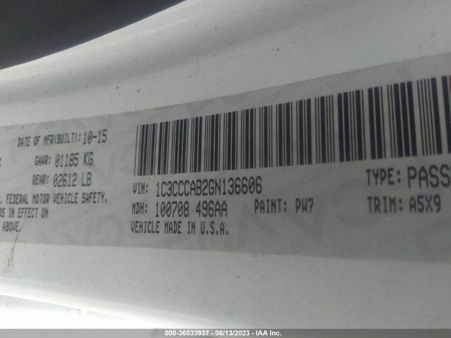 1C3CCCAB2GN136606 Chrysler 200 Limited
