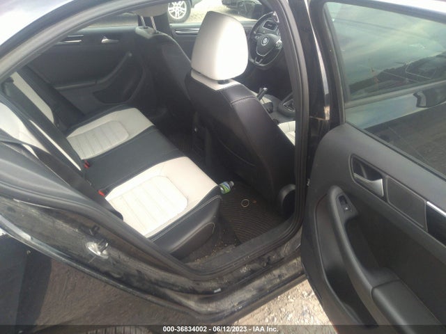 3VWD17AJ9FM211442 Volkswagen Jetta Sedan 1.8t Sport