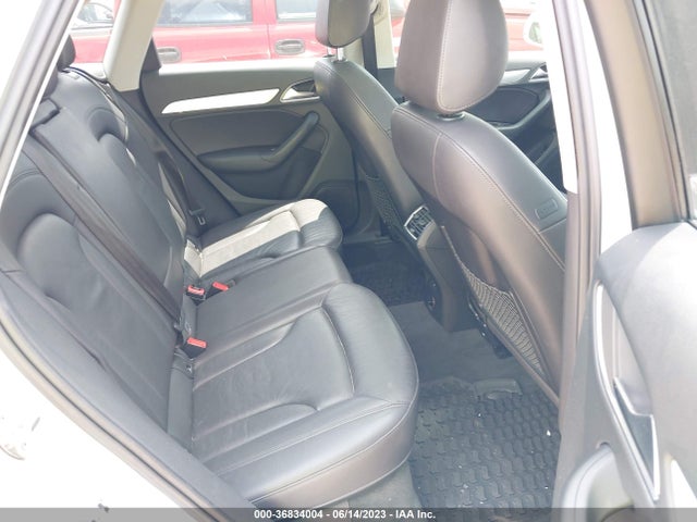 WA1JCCFSXHR002359 Audi Q3 Premium Plus