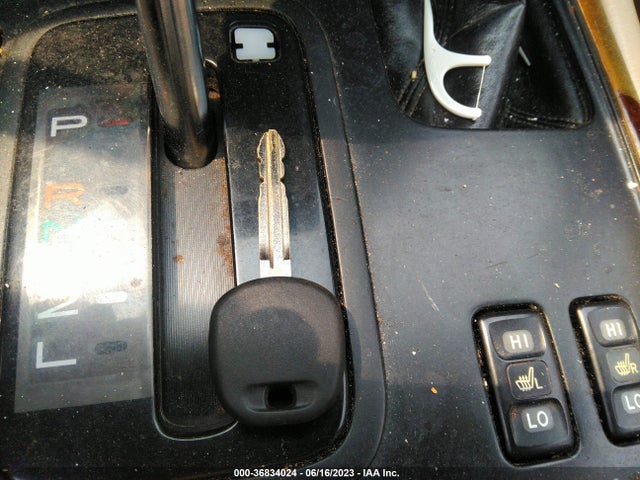 2000 TOYOTA LAND CRUISER VIN: JT3HT05J2Y0078419