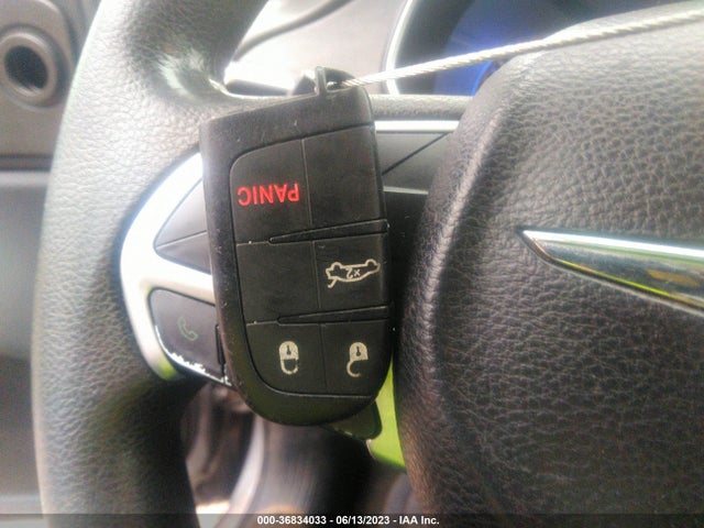 1C3CCCAB4FN547052 Chrysler 200 Limited